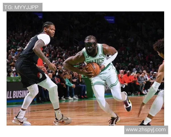 开拓者与绿军激战正酣谁能在这场对决中笑到最后